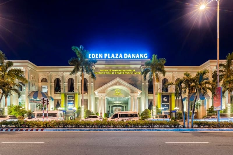 Eden Plaza với các sảnh tiệc có sức chứa lên đến 1000 khách, từ những bữa tiệc ấm cúng đến những buổi lễ xa hoa