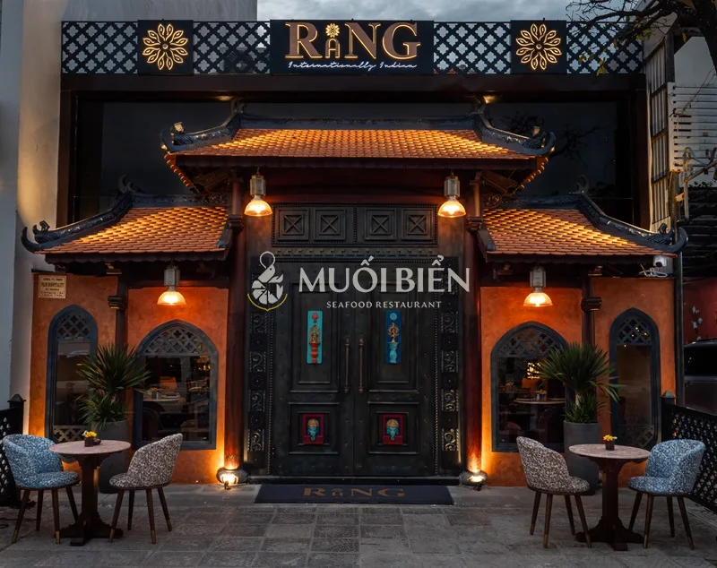 Nhà hàng Ấn Độ Đà Nẵng – Rang với thiết sang trọng, mang đến trải nghiệm ẩm thực đầy sắc màu.