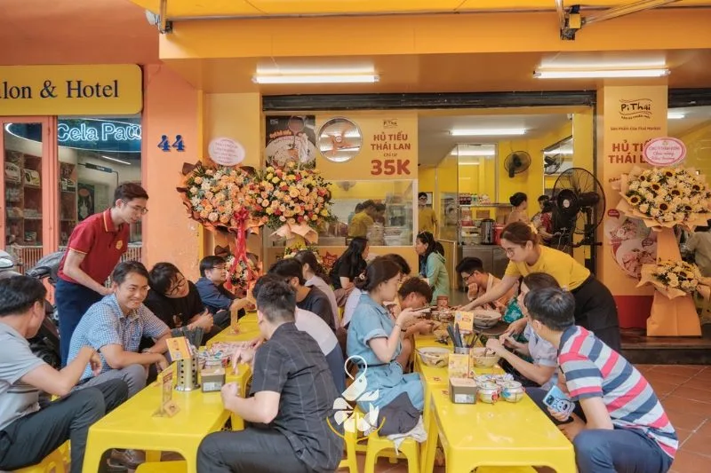 Pi Thai - nhà hàng Thái tại Đà Nẵng chuyên phục vụ món hủ tiếu thuyền đặc trưng của xứ chùa Vàng