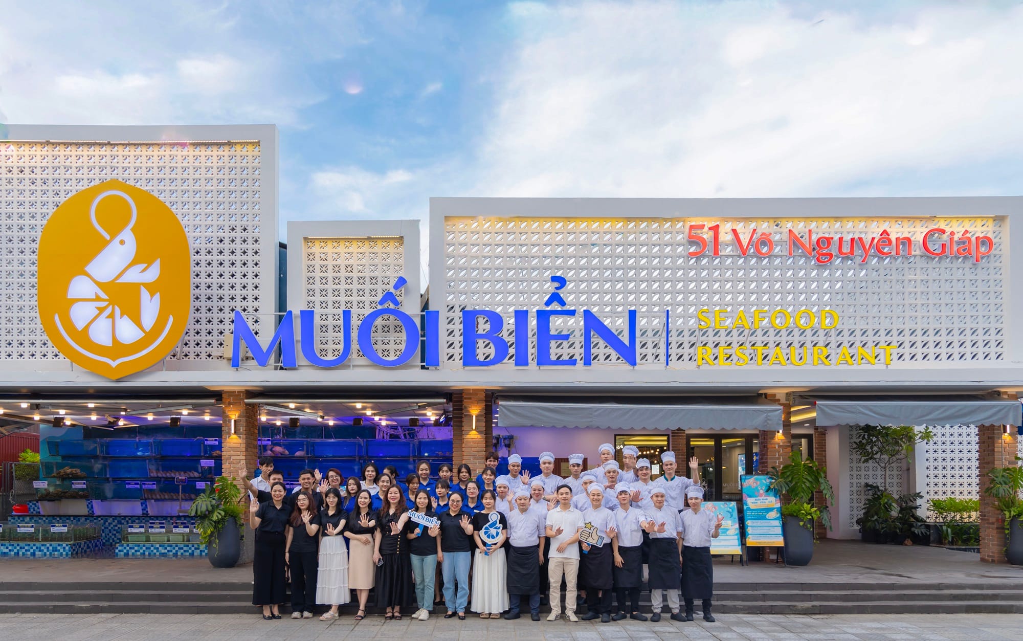 Muối Biển Seafood Restaurant - nhà hàng hải sản Đà Nẵng nổi tiếng hàng đầu với hải sản tươi ngon