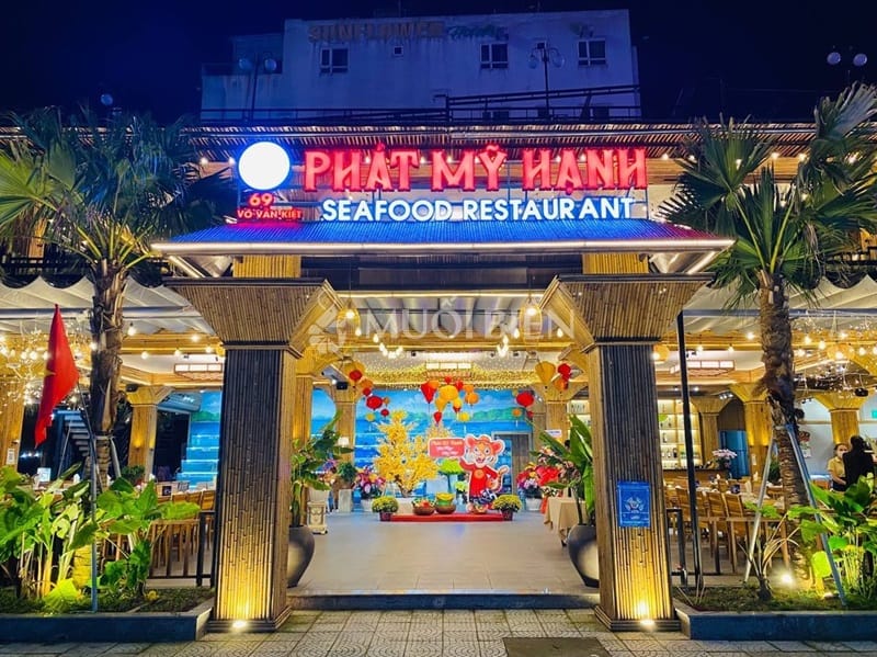 Phat My Hanh Seafood - A Delicious Seafood Restaurant in Da Nang