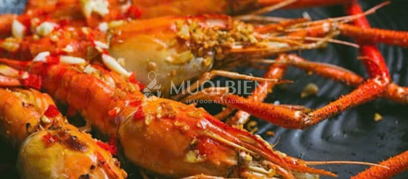 Tôm càng xanh nướng sa tế