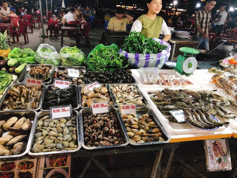 Chợ đêm Sơn Trà Đà Nẵng