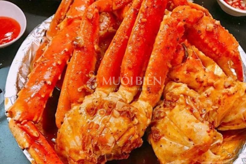 Fried king crab with garlic butter Danang king crab restaurant
