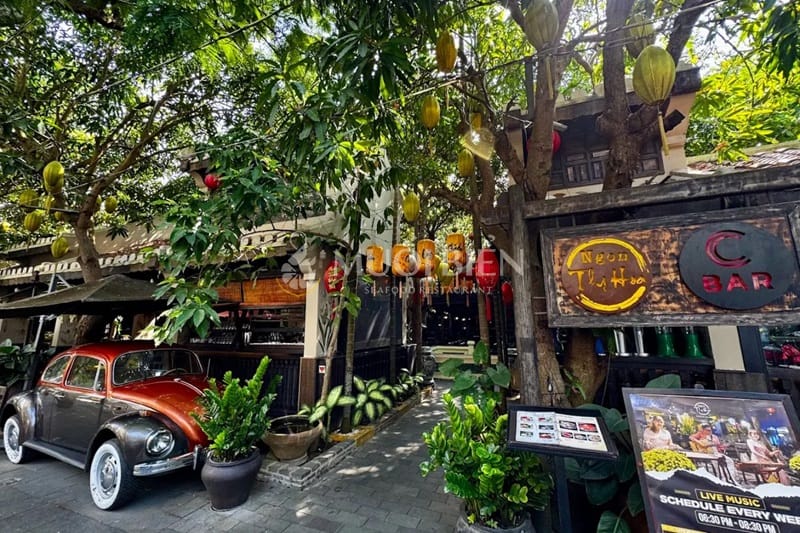 Ngon Thi Hoa Restaurant