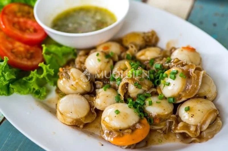 sò điệp xào bơ tỏi con sò điệp
