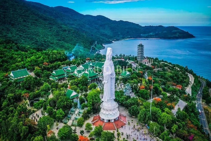 Bán đảo Sơn Trà địa điểm du lịch gần đà nẵng