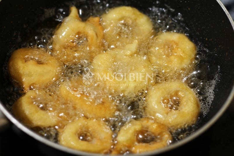 cách chiên mực mực ống chiên giòn