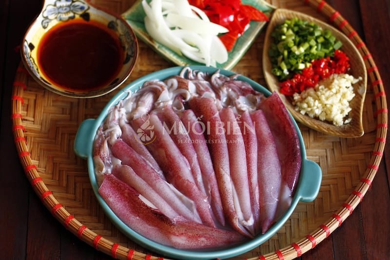nguyên liệu làm mực ống chiên nước mắm mực ống chiên nước mắm