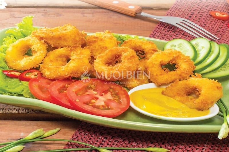 thưởng thức mực ống chiên xù mực ống chiên giòn