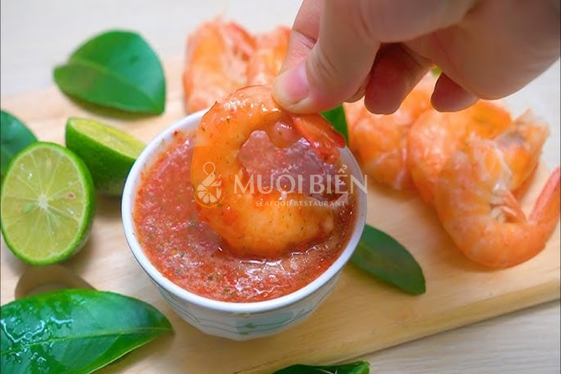 Cách làm muối ớt đỏ chấm hải sản cực ngon