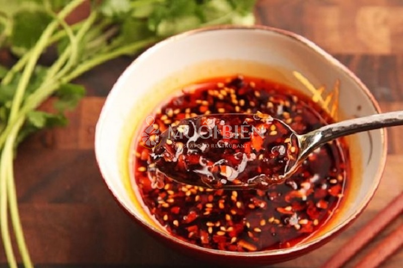 Cách làm nước chấm hải sản kiểu Trung Quốc cay mặn đậm đà