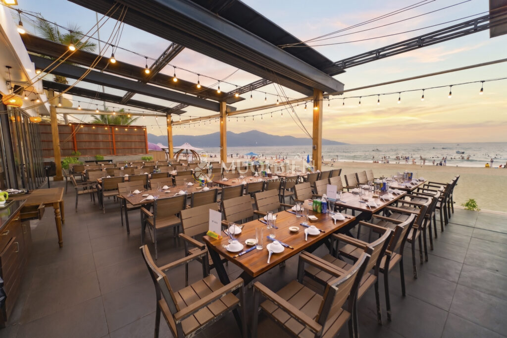 Trải nghiệm hoàng hôn tại nhà hàng Muối Biển Seafood Restaurant