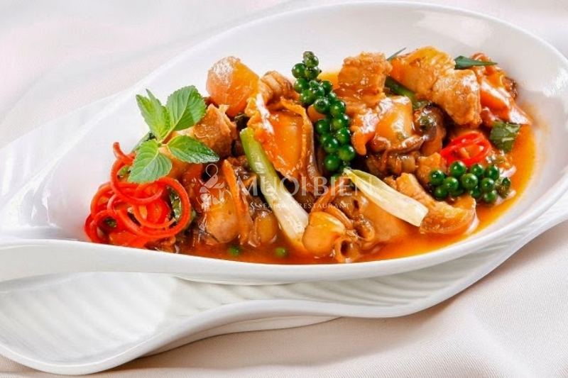 Thưởng thức sò lông kho tiêu xanh đậm đà, cực cuốn